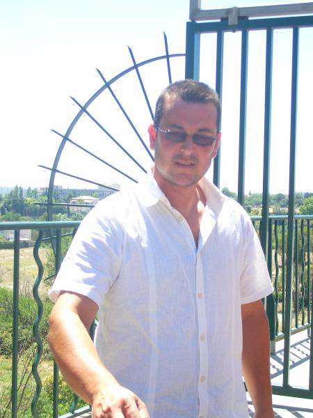stephane le neveu de mon chéri bisousssss mec